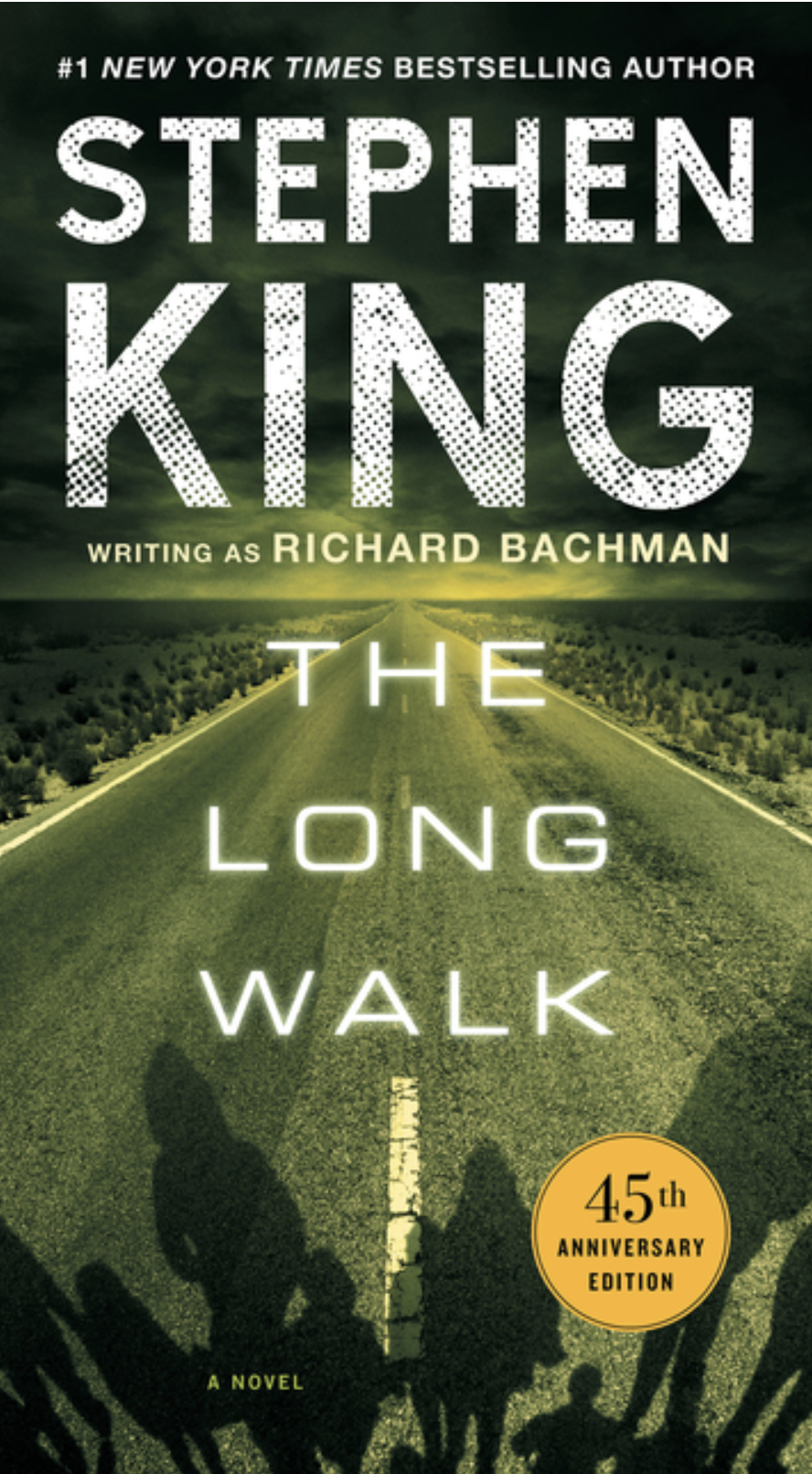 Book cover of 'The Long Walk' by Stephen King with a road and silhouettes design.